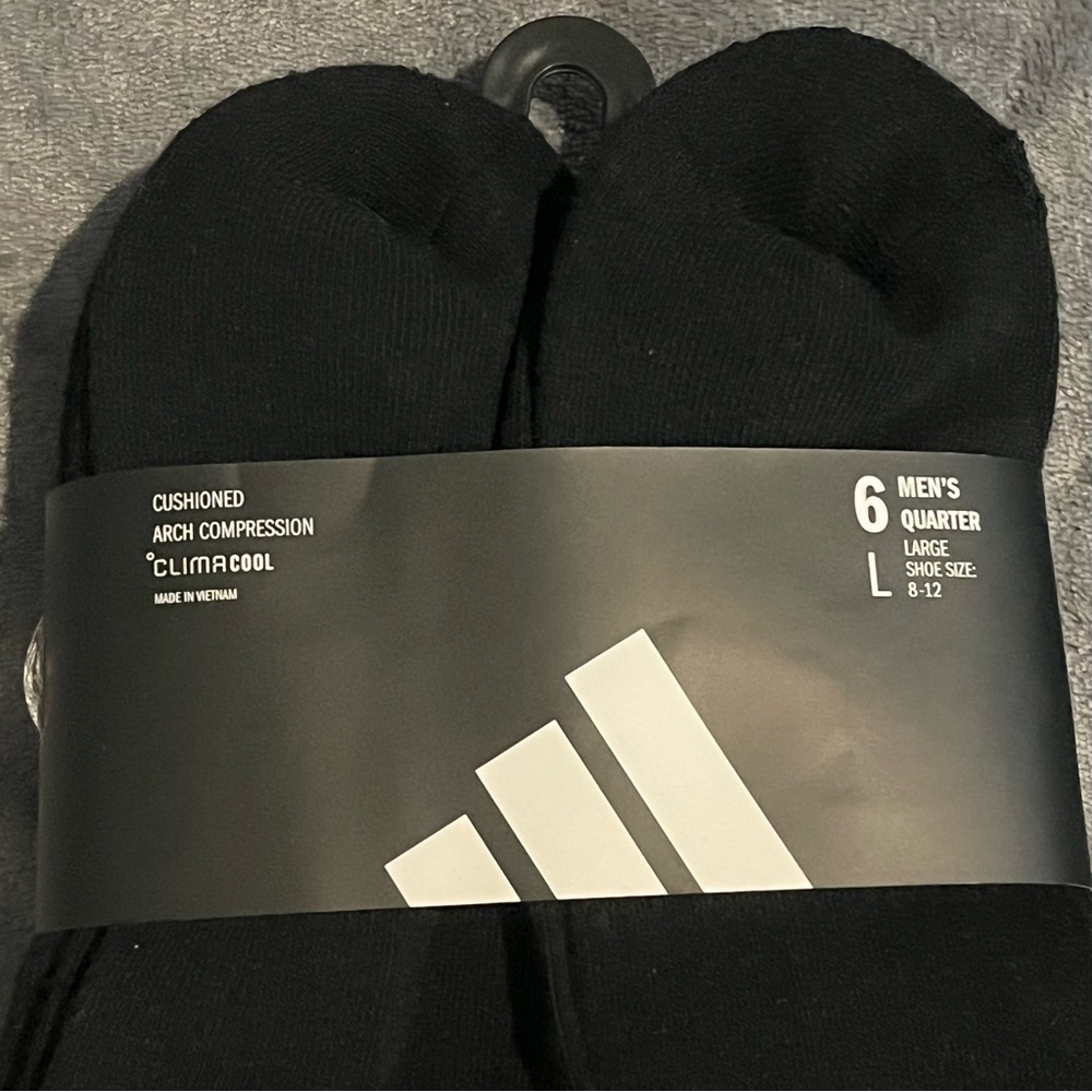 adidas Black Quarter Athletic Socks with White Logo - 6 Pack large 8-12 new - Picture 2 of 4